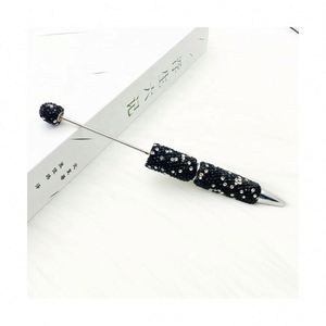 ปากกาประดับลูกปัด DIY พร้อมฝาประดับเพชรเต็มตัว ปากกาของขวัญสุดหรูระยิบระยับ เหมาะสำหรับใช้ในการส่งเสริมการขาย - Product Image 1