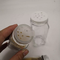 Stockage des assaisonnements bouteille pot en verre conteneur réservoir en verre cuisine pots à épices vente en gros