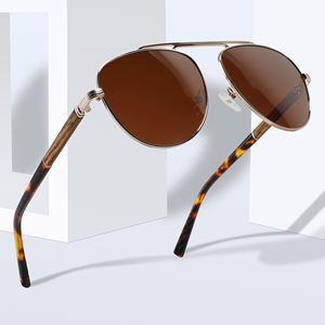 2025 moda gran oferta gafas de sol clásicas para adultos Unisex UV400 lentes gafas de sol Vintage moda Metal marco gafas de sol para hombres - Product Image 4