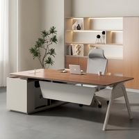 Ensemble de bureau de direction moderne, table de bureau de PDG de luxe légère avec armoire latérale, mobilier de bureau de direction