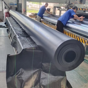 แผ่นรองบ่อ PE/<span class=keywords><strong>LDPE</strong></span> เสริมแรง 40-60 มิล 500 ไมครอน ระบบบุบ่อเก็บน้ำ - Product Image 4