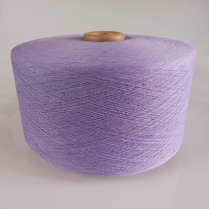 Commercio all'ingrosso della fabbrica rigenerato 70% <span class=keywords><strong>cotone</strong></span> 30% poliestere filato per maglieria calzini colorati filato filato <span class=keywords><strong>di</strong></span> <span class=keywords><strong>cotone</strong></span> Open End per maglione lavorato a maglia - Product Image 3