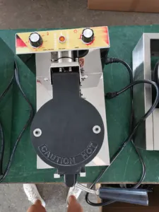 MINI waffle Maker เครื่องทำวาฟเฟิลไฟฟ้าเชิงพาณิชย์