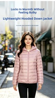Veste d'hiver légère et courte pour femme, en duvet de canard blanc, à capuche, avec doublure côtelée en nylon, légère et chaude, en stock, vente en gros OEM/ODM