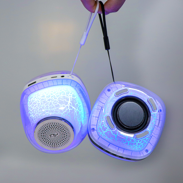 New Design Speakers Mini Bluetooth Speaker Portable Wireless Speaker With RGB Light