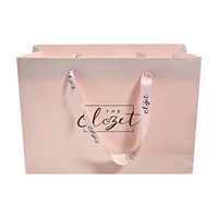 Emballage en carton personnalisé pour boutique de vêtements de luxe, sacs cadeaux en papier rose bon marché personnalisés, écologiques avec votre propre logo