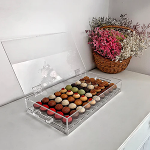 Hộp trưng bày bánh ngọt bằng <span class=keywords><strong>acrylic</strong></span> trong suốt đặt làm riêng có nắp, kiểu thang bậc bằng nhựa lucite, dùng để đựng 100 Brigadeiros - Product Image 5