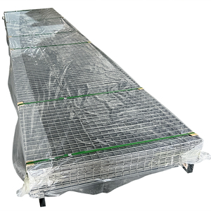 내구성 아연 도금 와이어 메쉬 패널 도매 건축 자재 금속 건물 사용을위한 인기있는 탄소강 메쉬 - Product Image 2