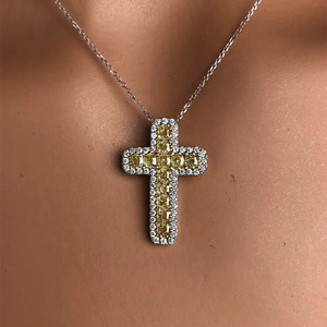 Collana con Ciondolo Giallo Stile Punk per Donne, Gioiello di Moda Urbana, Regalo per Uso Quotidiano - Product Image 4