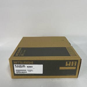 เซอร์โวแอมพลิฟายเออร์รุ่น MR-J2S ซีรีส์ MR-J2S-10CP-S084 - Product Image 1