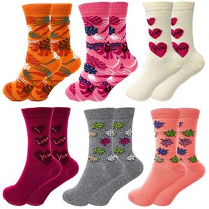 Chaussettes ras du cou de luxe DB pour femme, lot de 6 paires, en coton peigné, imprimé dessin animé, décontractées, hiver, taille unique, design multicolore pour usage quotidien - Product Image 1