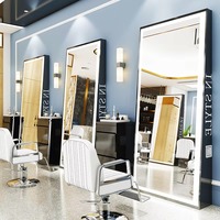Miroir de salon de barbier à cadre en aluminium double face moderne Miroir de sol droit Grand miroir Led Miroir de salon de coiffure européen