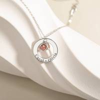 Collier avec pendentif disque gravé en acier inoxydable, chiffres et lettres anglaises, pierre de naissance, à faire soi-même