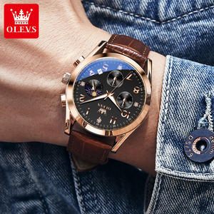 Relojes de Cuarzo OLEVS 2890 de Oferta, Deportivos e Impermeables para Hombre, OEM con Números Arábigos, Fase Lunar y Cronógrafo Dorado - Product Image 3