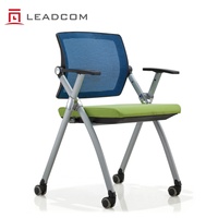 Chaise de formation pliable LEADCOM LS-546A avec dossier en maille et assise rembourrée, chaise de bureau et de conférence avec tablette d'écriture pour salle de réunion