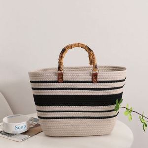 Sac de plage d'été rétro portable en paille tressée en coton rayé pour femme - Product Image 3