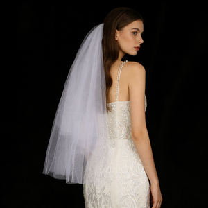 طرحة زفاف قصيرة مزدوجة الطبقات من CYG بالجملة، طرحة زفاف أنيقة مع مشط للشعر - Product Image 1