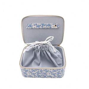 Modern Luxury Eco-friendly Jewelry Travel Organizer Box with Mirror Design and Zipper Closure for <strong>Jewellery</strong> <strong>Storage</strong> - Product Image 2
