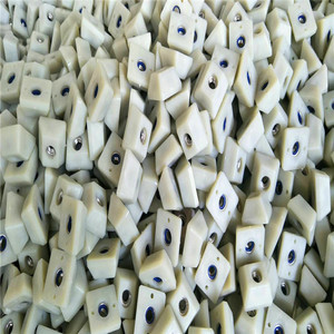 Yunze Slatted Floor Connecting <b>Block</b> Nylon <b>Plastic</b> Nut Fixing Bar White Customizable For Animal Husbandry - Product Image 4