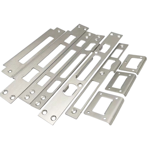 Pièces de tôlerie en aluminium de haute qualité, sur mesure, estampées, pour le fixation et le positionnement de meubles - Product Image 3