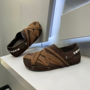 Sandalias Planas de PU Negras Personalizadas <span class=keywords><strong>a</strong></span> la Moda, con Tiras Cruzadas Tejidas y Suelas de Goma Antideslizantes - Product Image 4