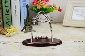 Berceau <span class=keywords><strong>de</strong></span> <span class=keywords><strong>Newton</strong></span>, 5 boules à pendule, grand berceau <span class=keywords><strong>de</strong></span> <span class=keywords><strong>Newton</strong></span> en forme <span class=keywords><strong>de</strong></span> U, boules d'équilibre - Product Image 5