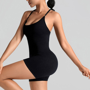 <span class=keywords><strong>Tuta</strong></span> da Yoga Outdoor ad Alta Resistenza Senza Cuciture con Schiena Scoperta Abbigliamento da Allenamento all'Ingrosso Traspirante e <span class=keywords><strong>Morbida</strong></span> <span class=keywords><strong>Tuta</strong></span> Sportiva da <span class=keywords><strong>Donna</strong></span> - Product Image 5