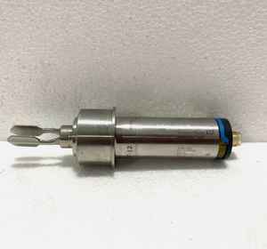 Detector de Nivel de Punto Vibrográfico de Diseño Compacto e Higiénico Liquiphant FTL33 para la Industria Alimentaria, Interruptor FTL33-M5R8/0 - Product Image 1