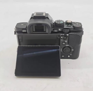 กล้อง A7 สภาพ 95% ใหม่ ความละเอียด 24.3MP เซ็นเซอร์ Exmor CMOS โปรเซสเซอร์ BIONZ X คุณภาพภาพความละเอียดสูง - Product Image 3