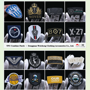 Parches de TPU Ecológicos para Fútbol 2026, Insignias Termoadhesivas, Etiquetas con Logotipo 3D Flexstyle en Relieve, Tela con Diseño de Corazón y Flores - Product Image 6