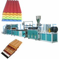 Machine d'extrusion de panneau mural en mousse WPC PVC persienne d'intérieur