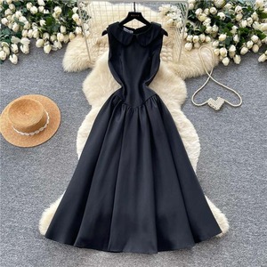 Robe midi en jean pour femme, col en V, taille empire, à bretelles spaghetti, sans manches, coupe trapèze, jupe évasée, infroissable, avec empiècements, élégante - Product Image 4