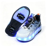 Chaussures à roulettes LED pour enfants, rechargeables, lumineuses, à double roue automatique, baskets unisexes pour garçons et filles, patinage en plein air, Ruidongle