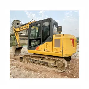 Petites pelles LIUGONG Mini pelle 7 tonnes CLG9075E Excavatrices d'occasion fonctionnant bien en vente