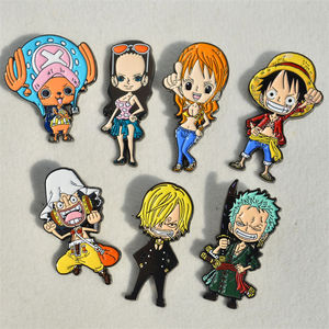 Pins Metálicos de Alta Calidad de Anime Monkey D. Luffy Straw Hat Crew Tony Chopper para Decoración de Mochilas y Ropa - Product Image 2