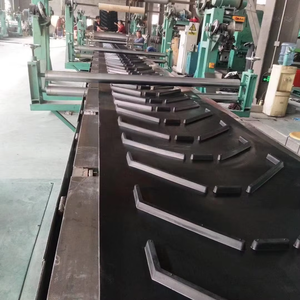 YUPHENG DIN sabuk konveyor karet Chevron lebar <span class=keywords><strong>2</strong></span> Meter standar dengan layanan pemotongan aplikasi pertukangan bersertifikasi RoHS - Product Image 3