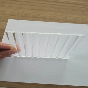 <span class=keywords><strong>Verre</strong></span> gaufré <span class=keywords><strong>rainuré</strong></span> <span class=keywords><strong>rainuré</strong></span> en <span class=keywords><strong>verre</strong></span> ondulé de haute qualité personnalisé ultra-clair ultra-transparent - Product Image 4
