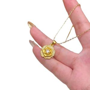 Tianmao Romantique <span class=keywords><strong>Rose</strong></span> Collier Pendentif Ensemble Frais Doux Vent <span class=keywords><strong>Audrey</strong></span> <span class=keywords><strong>Rose</strong></span> Plaqué Or Laiton Chaînes Zircon Conception À La Mode - Product Image 5