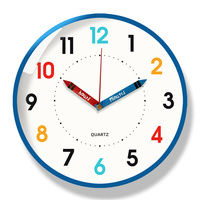 REIDA Horloge murale silencieuse à quartz, sans tic-tac, à piles, pour apprendre l'heure, avec images de dessins animés colorées pour enfants