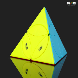 Qiyi SpeedCube Pyramid Cube Jaune Bleu Jouet éducatif pour adolescents de 7 à 14 ans Jeu de puzzle stimulant le cerveau - Product Image 3