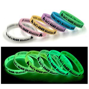 Bracelet en caoutchouc coloré, bracelet en silicone écologique, imprimé sur mesure pour les concerts et les festivals - Product Image 4