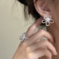Ada Schmuck Ohrringe für Frauen S925 Sterling Silber Damen Blumen-Ohrstecker Modische Ohrringe mit Zirkonia