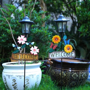 Ornement de jardin en fer créatif pastoral avec lumières de fleurs solaires pour cour extérieure de villa ajoute atmosphère et décoration - Product Image 5