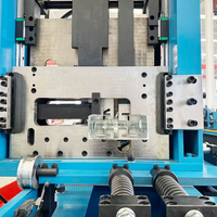 Máquina Perfiladora de Doble Propósito para Perfiles en U y CZ con PLC y Motor para Producción Versátil de Perfiles de Correas y Láminas Marca YS