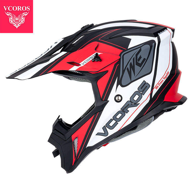 Negro mate y rojo salvaje