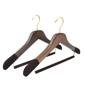 Bestsellers Cintre mignon <span class=keywords><strong>en</strong></span> <span class=keywords><strong>bois</strong></span> massif et naturel pour bébé et enfants pour magasin de vêtements - Product Image 4