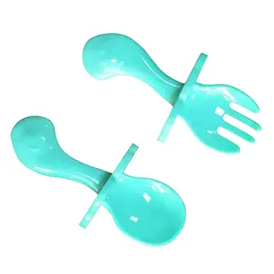 Grado alimentare breve manico per bambini PP materiale plastico set di cucchiaio per bambini In diverse opzioni di colore con il pacchetto della scatola