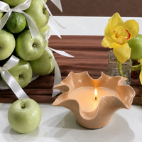 Bougie de bien-être minimaliste en céramique marron brillante à bord festonné, parfumée pour les fêtes, à combustion propre, style Ferme Bohème pour la maison et les fêtes