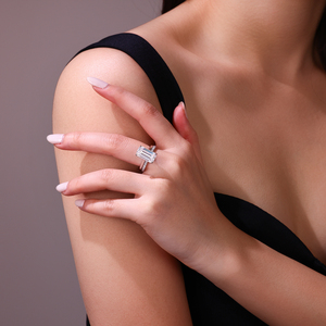 Nhẫn đính hôn Moissanite mạ Rhodium, đá Emerald cắt 8*14MM, đính đá Baguette, chất liệu S925, bộ nhẫn Moissanite - Product Image 3