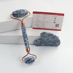 Prodotto naturale per il <span class=keywords><strong>viso</strong></span> massaggiatore sodalite rotolo blu <span class=keywords><strong>di</strong></span> <span class=keywords><strong>giada</strong></span> <span class=keywords><strong>di</strong></span> <span class=keywords><strong>massaggio</strong></span> del <span class=keywords><strong>rullo</strong></span> - Product Image 1